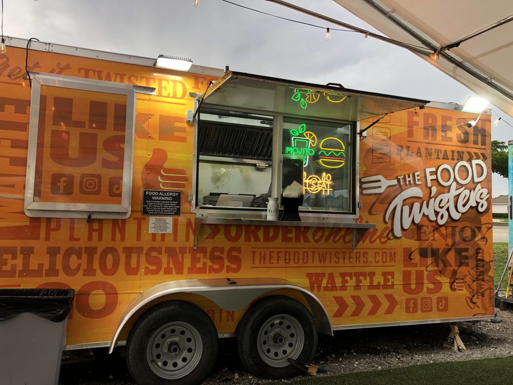 The Food Twisters Logo