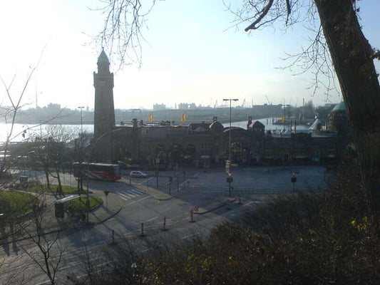 DJH Jugendherberge Hamburg „Auf dem Stintfang“ by null