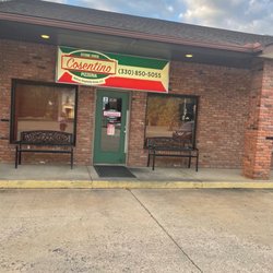 Cosentino Pizzeria - Entrance