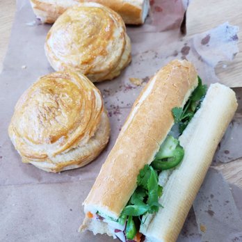 Lee's Sandwiches - Vietnamese Near Me - Houston, Texas Lee's Sandwiches - Vietnamese Near Me - Houston, Texas