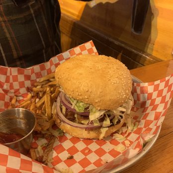 Pints Pub - Bedder Burger - British Near Me - Denver, Colorado