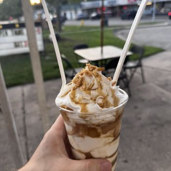 Tastefull Vegan Ice Cream - Caramel Apple Sundae - Vegan Near Me - Wyoming, Michigan Tastefull Vegan Ice Cream - Caramel Apple Sundae - Vegan Near Me - Wyoming, Michigan