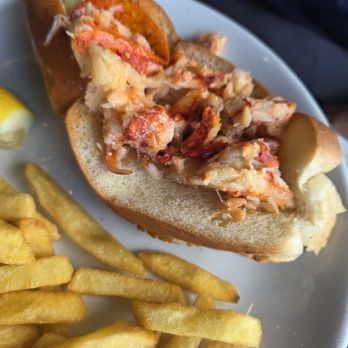 On the Waterfront Restaurant & Bar - Lobster Roll - Seafood Near Me - New London, Connecticut On the Waterfront Restaurant & Bar - Lobster Roll - Seafood Near Me - New London, Connecticut