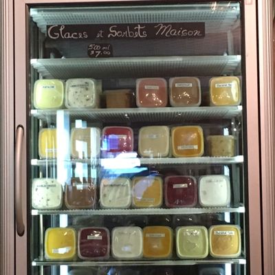 Patisserie De Nancy by null