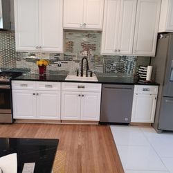 Tomas Flooring
