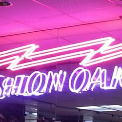 Fashion Oaks