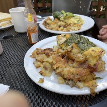 Victorian Cafe - Sandra Marie omelette - Breakfast & Brunch Near Me - Bend, Oregon Victorian Cafe - Sandra Marie omelette - Breakfast & Brunch Near Me - Bend, Oregon