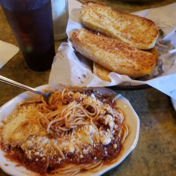 Vince's Spaghetti - Italian Near Me - Rancho Cucamonga, California Vince's Spaghetti - Italian Near Me - Rancho Cucamonga, California