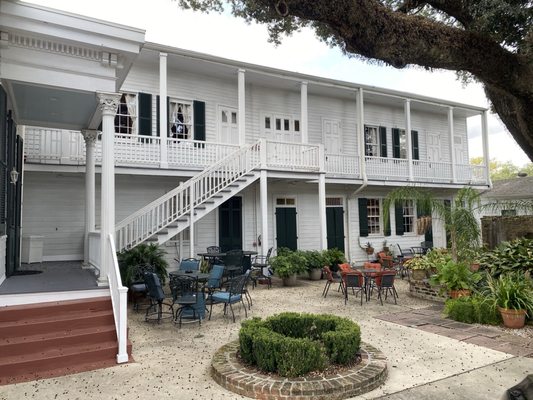 Ashton's Bed and Breakfast by null