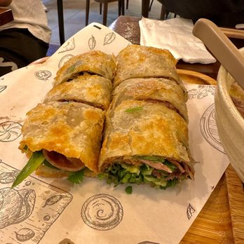 Seven Grams - Beef Roll 6pcs - Chinese Near Me - Tustin, California