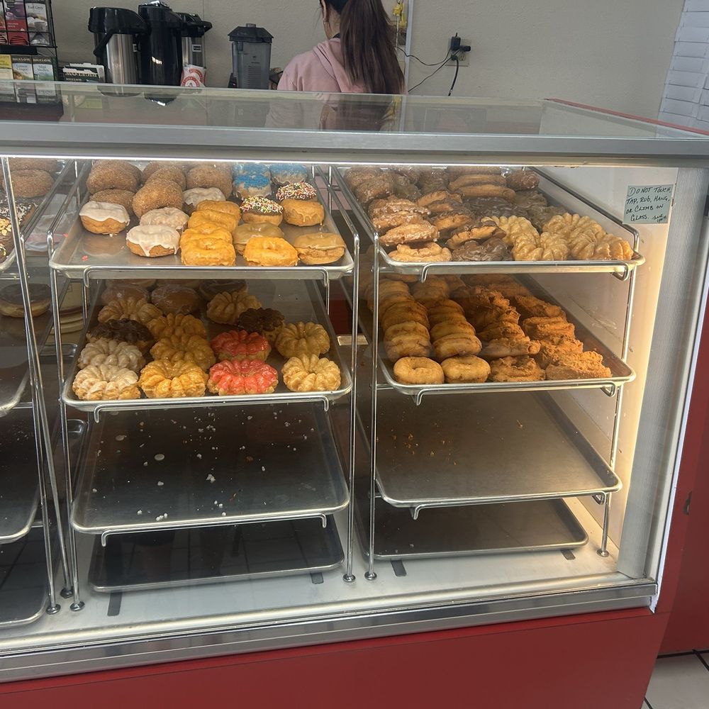 K-Donuts - Donuts that were still left - Donuts Near Me - Oceanside, California