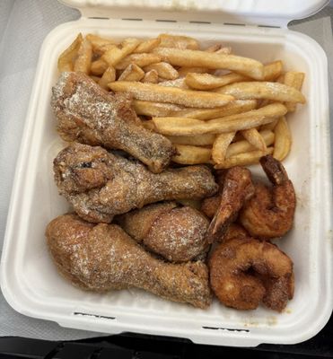 momo's shop❗️ Momo's Sandwich Shop | Riverdale IL