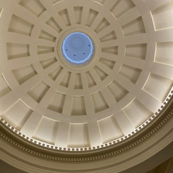 Old State Capitol - Where Lincoln worked before he became President - Landmarks & Historical Buildings Near Me - Springfield, Illinois