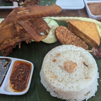 D'jakarta Cafe - Friend chicken, rice, and tofu. - Indonesian Near Me - Philadelphia, Pennsylvania