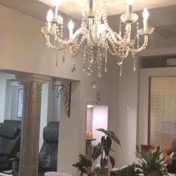 Snow White Beauty Studio - Inside the nail salon - Nail Salons Near Me - Aurora, Colorado Snow White Beauty Studio - Inside the nail salon - Nail Salons Near Me - Aurora, Colorado