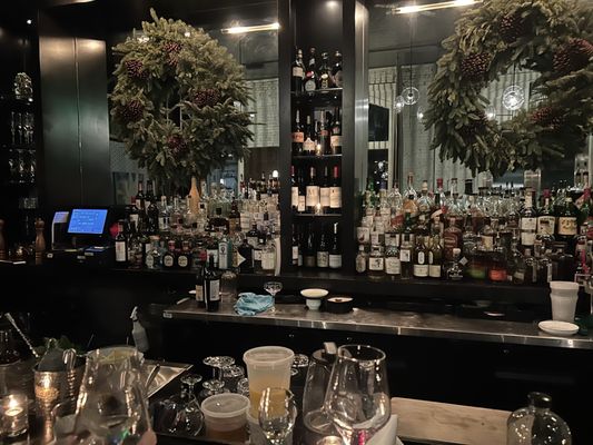 Local 11ten Food | Wine by null