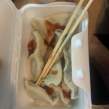 Chinese Traditional Buns - Mushy and barely edible dumplings, didn't come with any sauce so we just through some sambal oelek on it and hoped for the best - Chinese Near Me - Toronto, Ontario