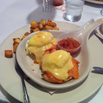 Recipes - Smoked Salmon Eggs Benedict - Breakfast & Brunch Near Me - Troy, Michigan Recipes - Smoked Salmon Eggs Benedict - Breakfast & Brunch Near Me - Troy, Michigan