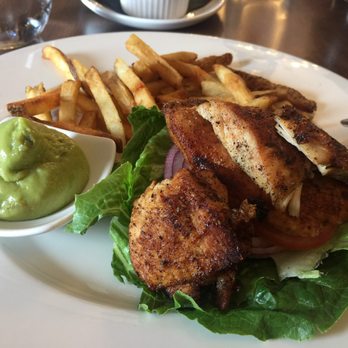 Flour Mill Scratch Kitchen Restaurant - Cajun chicken sandwich w/o bun (my request) was great! - Canadian (New) Near Me - Niagara Falls, Ontario