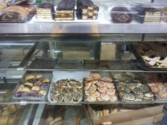 Moishe's Kosher Bakery by null