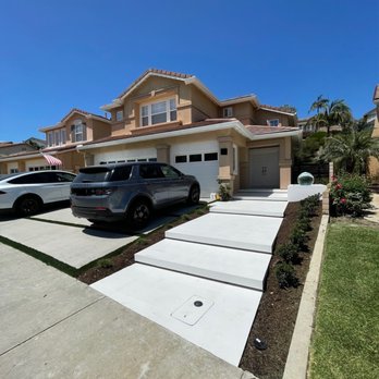 Westmod - Front yard - General Contractors Near Me - Orange, California Westmod - Front yard - General Contractors Near Me - Orange, California