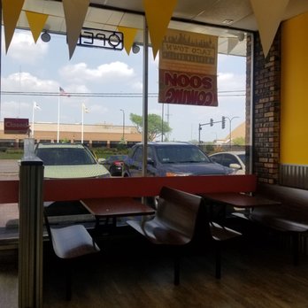 Taco Town - Inside - Mexican Near Me - Arlington Heights, Illinois Taco Town - Inside - Mexican Near Me - Arlington Heights, Illinois