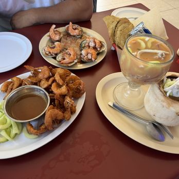 Taco's y Mariscos El Sinaloco - Seafood Near Me - El Mirage, Arizona Taco's y Mariscos El Sinaloco - Seafood Near Me - El Mirage, Arizona