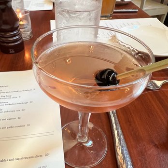 The Hive - Members Only cocktail - Southern Near Me - Bentonville, Arkansas The Hive - Members Only cocktail - Southern Near Me - Bentonville, Arkansas
