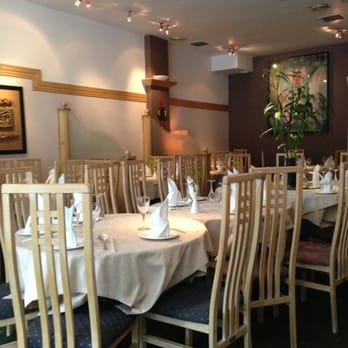Heen's Restaurant - Helen's dining room. Very nice ambiance. - Chinese Near Me - Sutton, XGL Heen's Restaurant - Helen's dining room. Very nice ambiance. - Chinese Near Me - Sutton, XGL