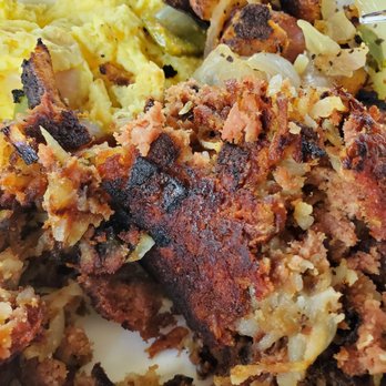 Don's Country Kitchen - The WORSE Corn beef hash I've ever had. Dry & SUPER BURNED! - Breakfast & Brunch Near Me - Oceanside, California