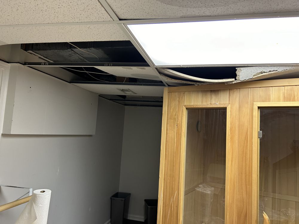 Slide of Emergency Plumbing