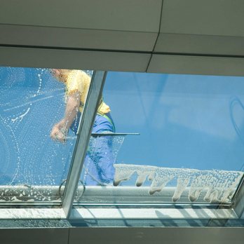 Window Guru - Skylight cleaning - Window Washing Near Me - Stittsville, Ontario Window Guru - Skylight cleaning - Window Washing Near Me - Stittsville, Ontario