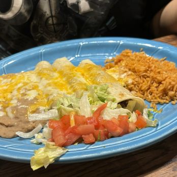 Los Cuates - New Mexican Cuisine Near Me - Albuquerque, New Mexico