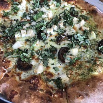 Pizza e Birra - Genovese pizza with chicken, potatoes, basil, garlic and pine nts - Pizza Near Me - San Diego, California