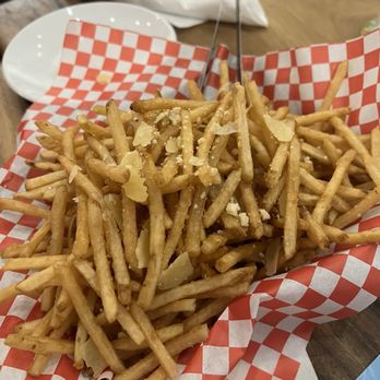 The Surfing Pig Hawaii - Truffle fries - Cocktail Bars Near Me - Honolulu, Hawaii The Surfing Pig Hawaii - Truffle fries - Cocktail Bars Near Me - Honolulu, Hawaii