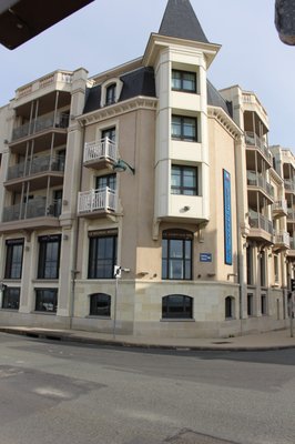 Hotel Le Nouveau Monde by null