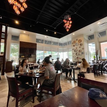 Istanbul Grill - people sitting at tables in a restaurant - Mediterranean Near Me - Arlington, Texas Istanbul Grill - people sitting at tables in a restaurant - Mediterranean Near Me - Arlington, Texas