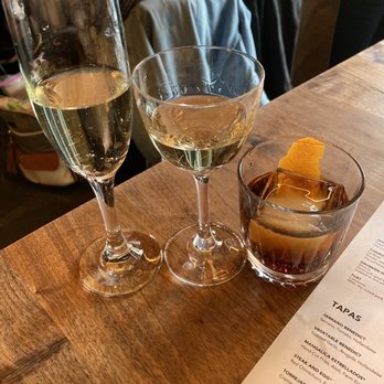 Barcelona Reston - Wine flight - Tapas/Small Plates Near Me - Reston, Virginia