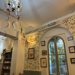 The English Rose Cafe and Tea Shop - Inside of cafe