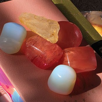 Old Town Rocks - Some strawberry Obsidian, opalite, and a raw piece of tangerine quartz - Gemstones & Minerals Near Me - Cottonwood, Arizona