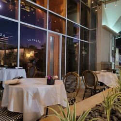 Nonna Osteria 1604 - Outdoor seating