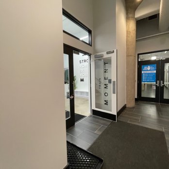 Train Moment - Entry way - Trainers Near Me - Milwaukee, Wisconsin