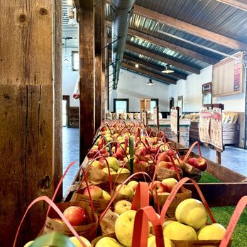 Kuipers Family Farm - Pick, or, buy-ur-own - Venues & Event Spaces Near Me - Maple Park, Illinois Kuipers Family Farm - Pick, or, buy-ur-own - Venues & Event Spaces Near Me - Maple Park, Illinois