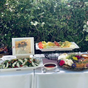 Say Huyen Catering - Beautiful decor - Caterers Near Me