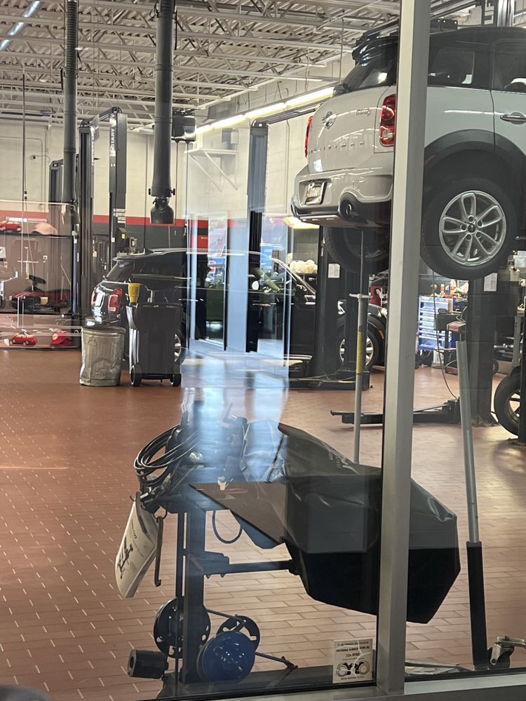 MOTOR CITY MINI Updated September 2024 14 Photos & 58 Reviews