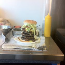 Super Boy's Restaurant - Super super boy