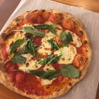 Snap Custom Pizza - House margarita pie. House made mozzarella is the bomb. - Pizza Near Me - State College, Pennsylvania Snap Custom Pizza - House margarita pie. House made mozzarella is the bomb. - Pizza Near Me - State College, Pennsylvania