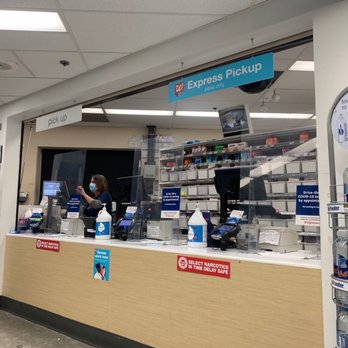 Walgreens - a woman at the cash counter - Drugstores Near Me - Las Vegas, Nevada Walgreens - a woman at the cash counter - Drugstores Near Me - Las Vegas, Nevada