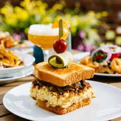 Peck & Plume - Pork BBQ & Mac & Cheese Sandwich