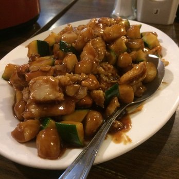 New Asian Kitchen - Chicken and cashew - Chinese Near Me - Phoenix, Arizona New Asian Kitchen - Chicken and cashew - Chinese Near Me - Phoenix, Arizona